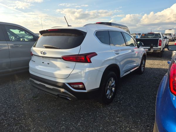 2019 Hyundai Santa Fe ESSENTIAL SE