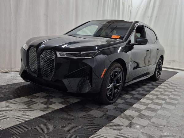 2022 BMW iX XDRIVE50