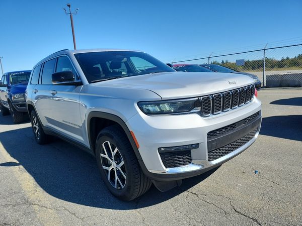 2024 Jeep Grand Cherokee L 4x4 Limited