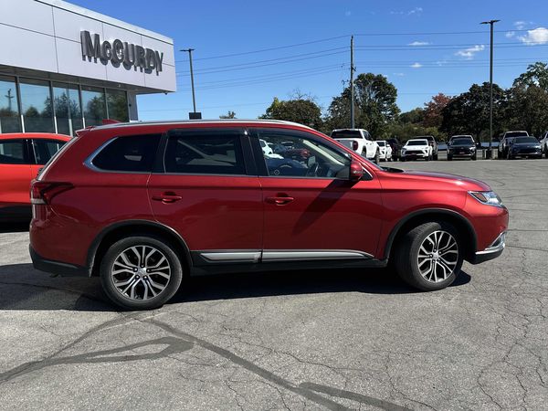 2018 Mitsubishi Outlander ES