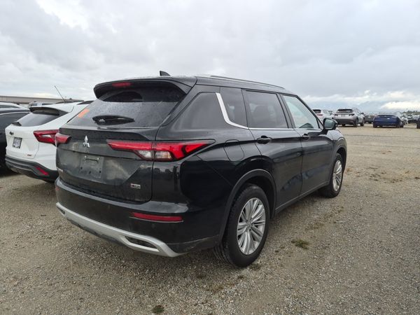 2024 Mitsubishi Outlander LE SE, Ralliart Edition