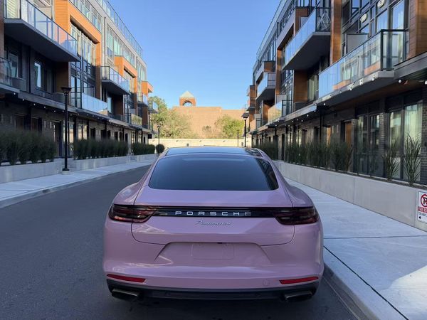 2018 Porsche Panamera 4 AWD Base / 4