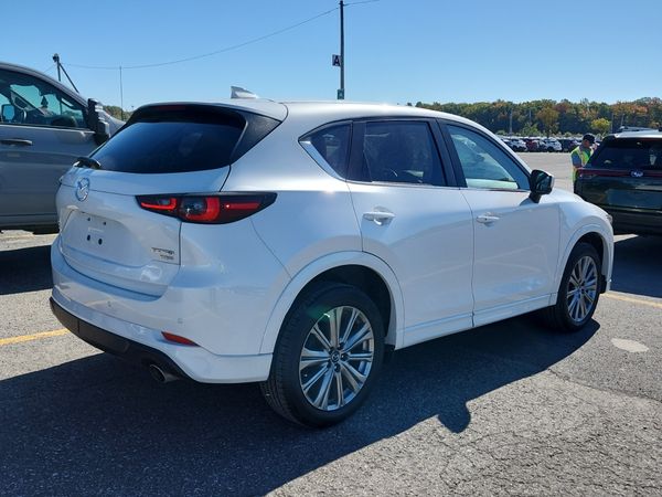 2023 Mazda CX-5 SIGNATURE Premium Plus Package