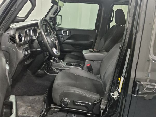 2023 Jeep Wrangler 4 Door 4x4 Sahara