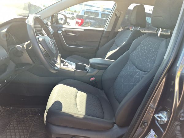 2025 Toyota RAV4 Awd Xle