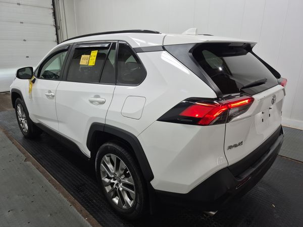 2021 Toyota RAV4 Awd Xle XLE HV