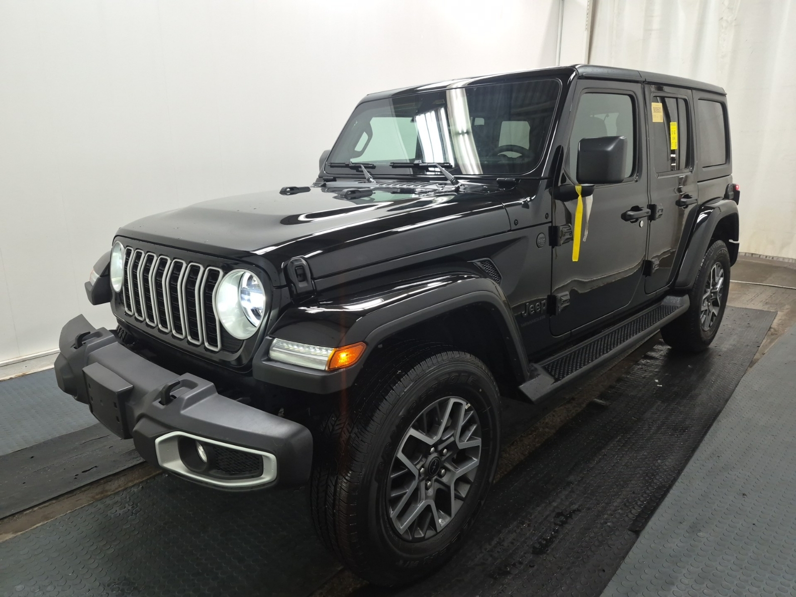 2026 Jeep Wrangler 4 Door 4x4 Sahara