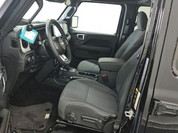 2026 Jeep Wrangler 4 Door 4x4 Sahara