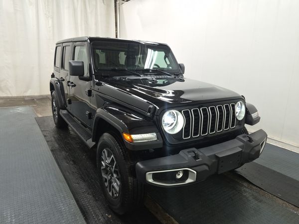 2026 Jeep Wrangler 4 Door 4x4 Sahara