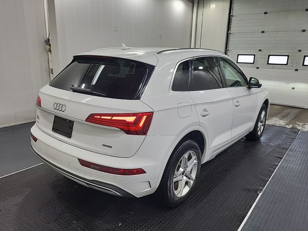 2021 Audi Q5 45 Tfsi Quattro Komfort quattro Premium