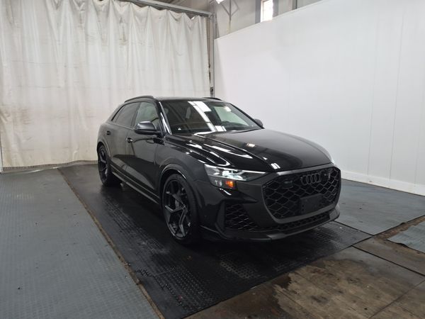 2025 Audi RS Q8 4.0 Tfsi Quattro Performance