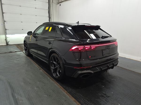 2025 Audi RS Q8 4.0 Tfsi Quattro Performance