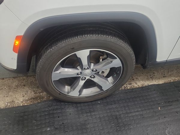 2023 Jeep Grand Cherokee L 4x4 Limited