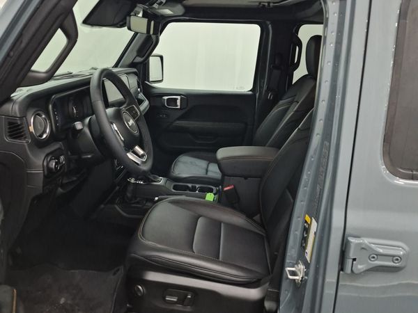 2026 Jeep Wrangler 4 Door 4x4 Sahara