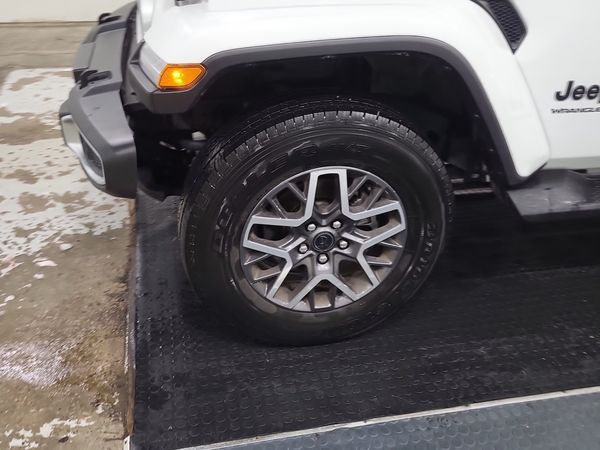 2026 Jeep Wrangler 4 Door 4x4 Sahara