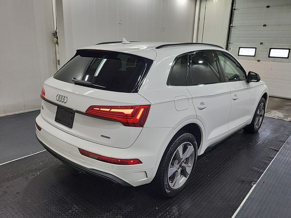 2023 Audi Q5 45 Tfsi Quattro Komfort quattro Premium