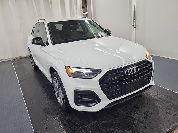 2023 Audi Q5 45 Tfsi Quattro Komfort quattro Premium