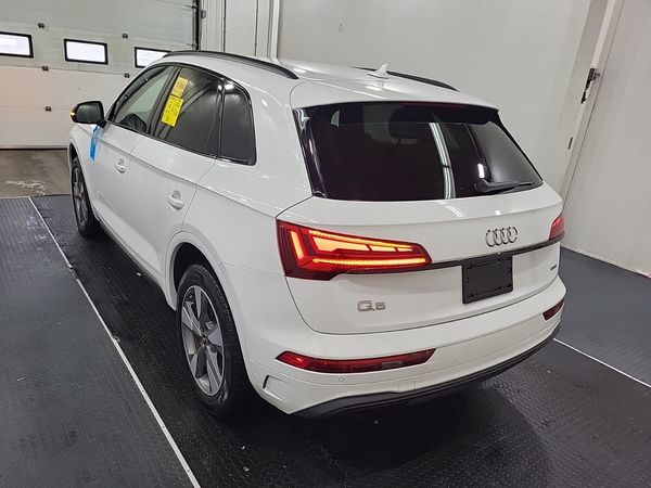 2023 Audi Q5 45 Tfsi Quattro Komfort quattro Premium