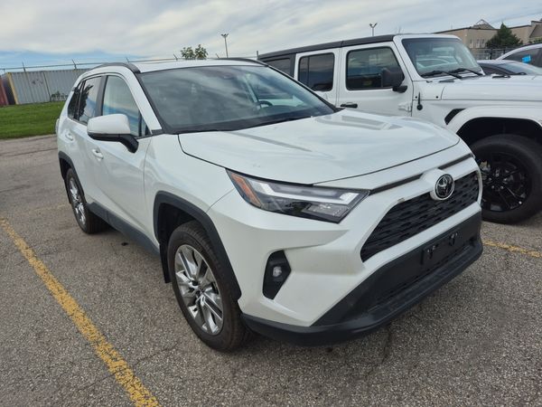 2025 Toyota RAV4 Awd Xle