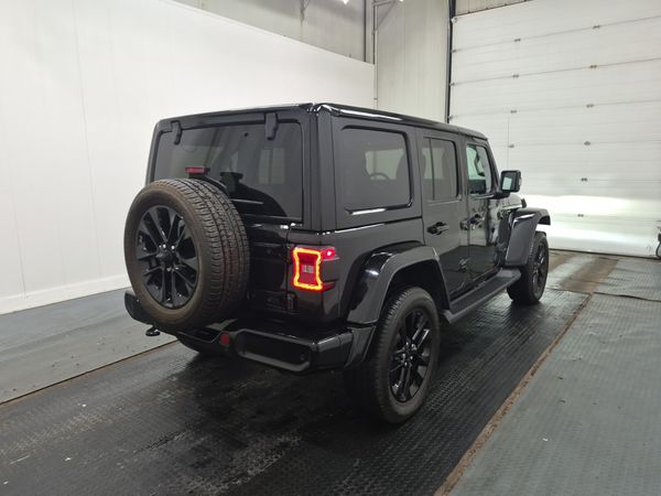 2023 Jeep Wrangler 4 Door 4x4 High Altitude Sahara