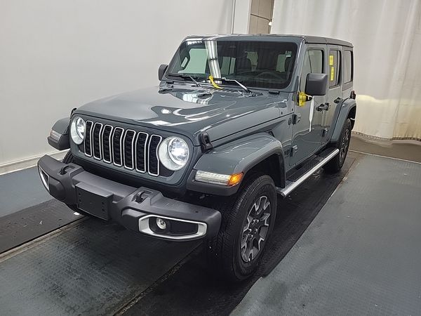 2026 Jeep Wrangler 4 Door 4x4 Sahara