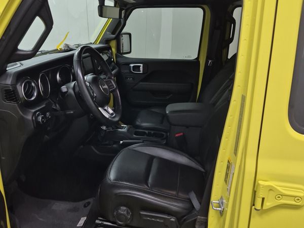 2023 Jeep Wrangler 4 Door 4x4 Sahara Altitude