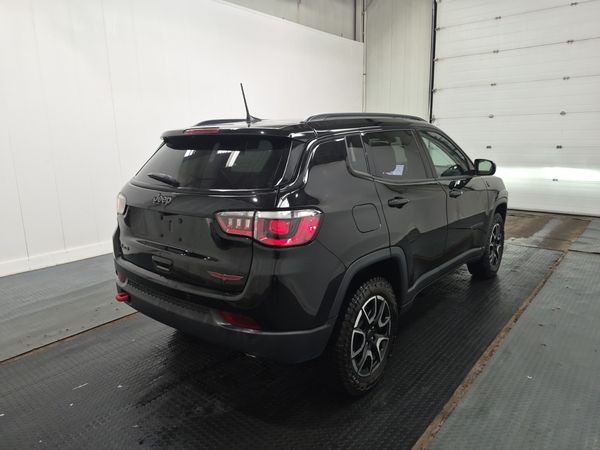 2025 Jeep Compass 4x4 Trailhawk
