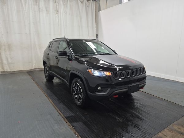 2025 Jeep Compass 4x4 Trailhawk
