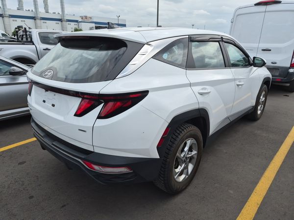 2022 Hyundai Tucson Awd Essential SEL