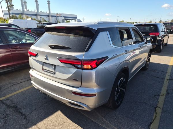 2024 Mitsubishi Outlander S-awc Gt SEL, GT SR