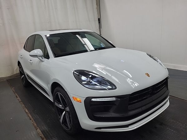 2025 Porsche Macan Awd Gts