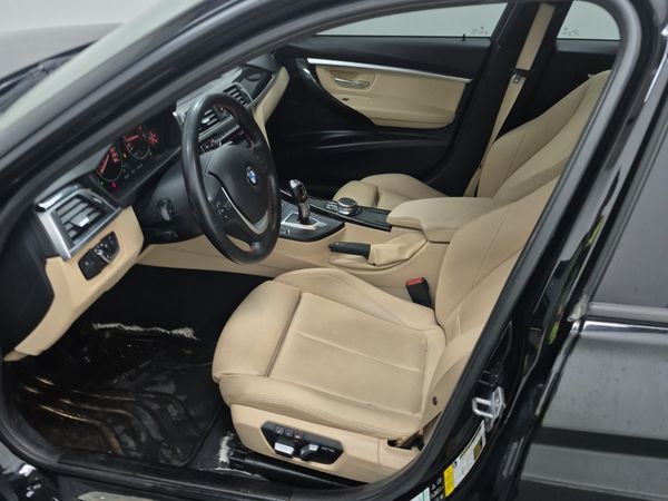2018 BMW 3 Series Sedan 330i Xdrive