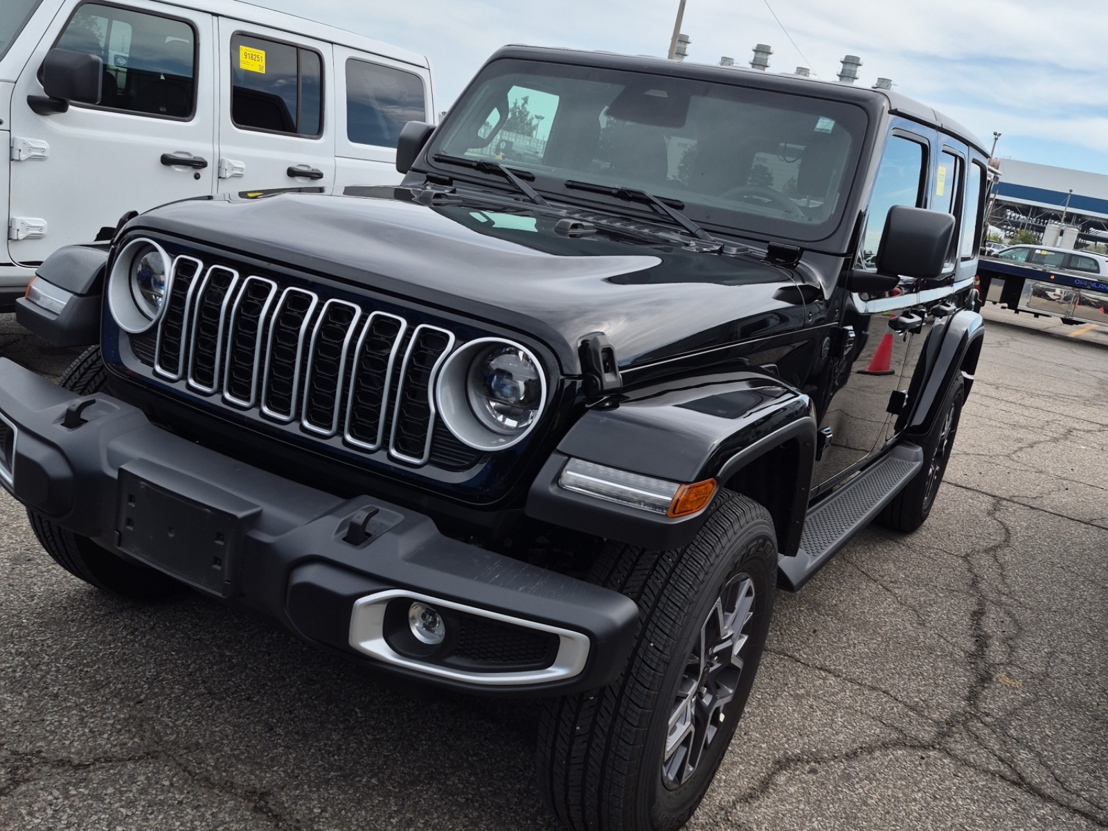 2026 Jeep Wrangler 4 Door 4x4 Sahara