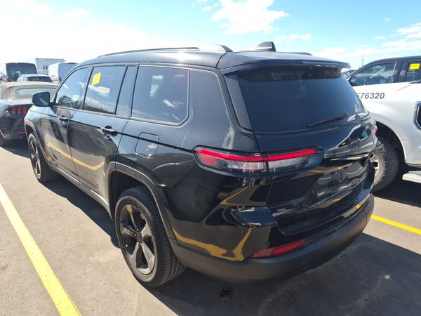 2022 Jeep Grand Cherokee L 4x4 Altitude Laredo