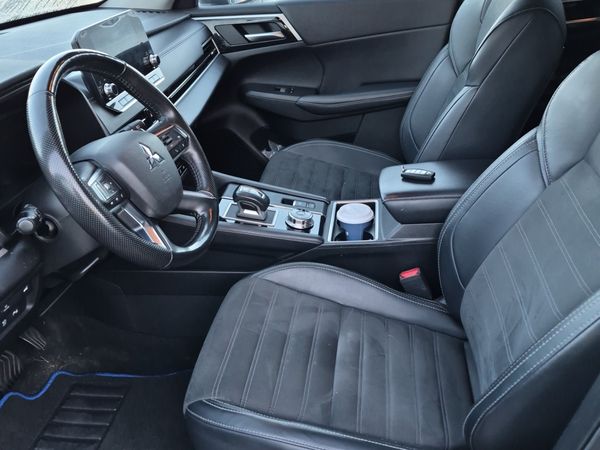 2024 Mitsubishi Outlander Plug-In Hybrid S-awc Le SE, Ralliart Edition