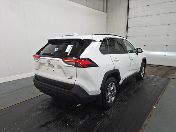 2025 Toyota RAV4 Awd Hybrid Le XLE Premium
