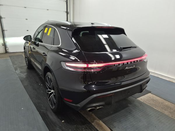 2025 Porsche Macan Awd S