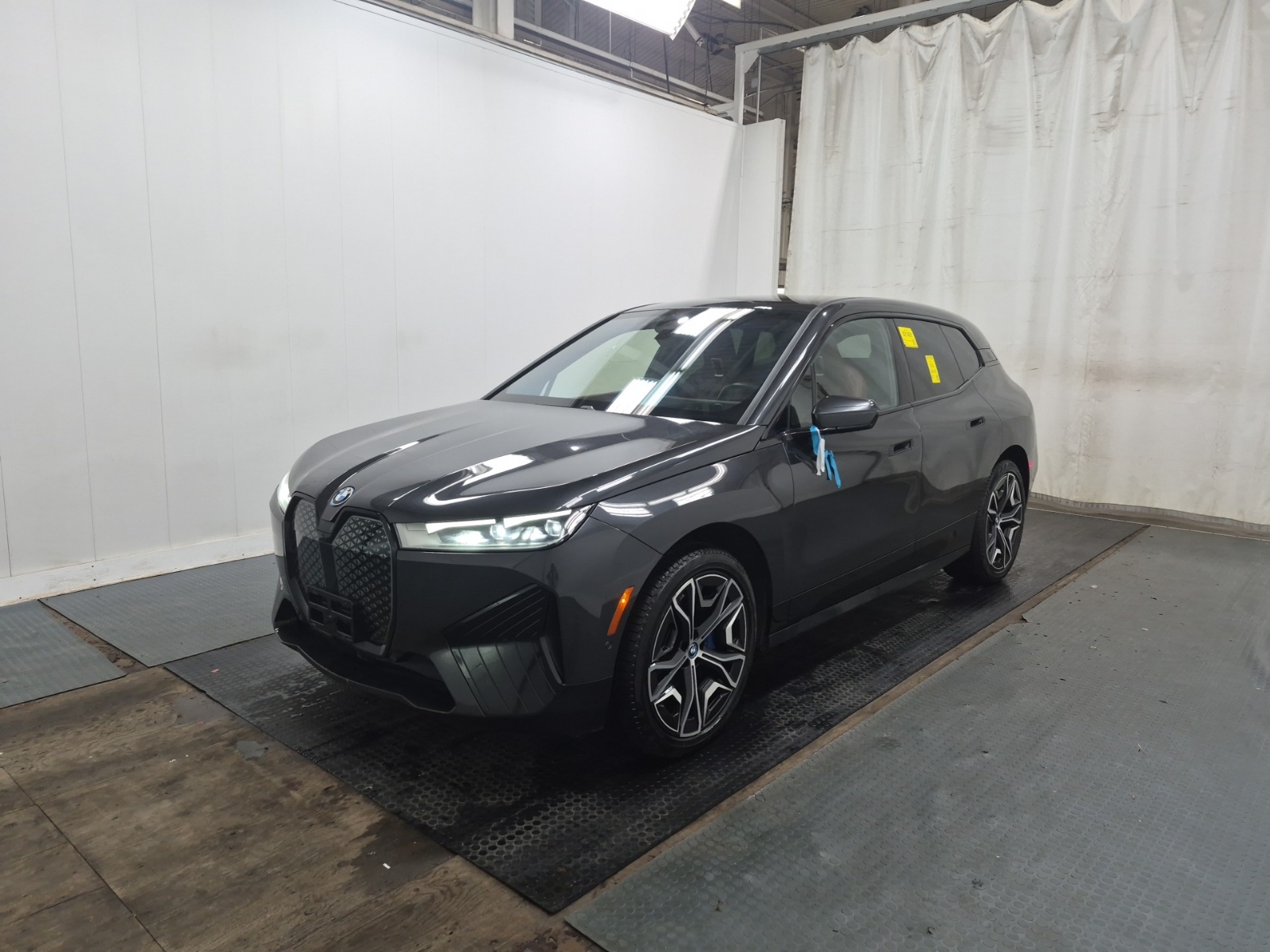 2023 BMW iX Sports Activity Vehicle Xdrive40
