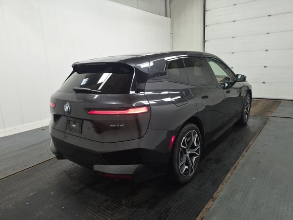 2023 BMW iX Sports Activity Vehicle Xdrive40