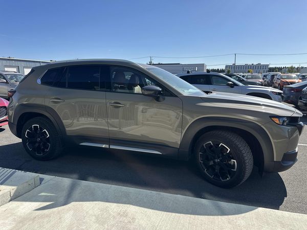 2024 Mazda CX-50 Meridian Edition AWD Premium Package