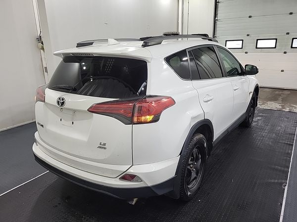 2017 Toyota RAV4 Awd 4dr Le