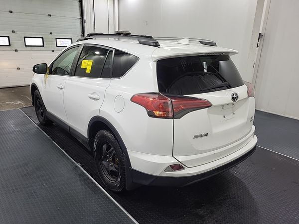 2017 Toyota RAV4 Awd 4dr Le