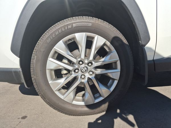 2023 Toyota RAV4 Awd Xle