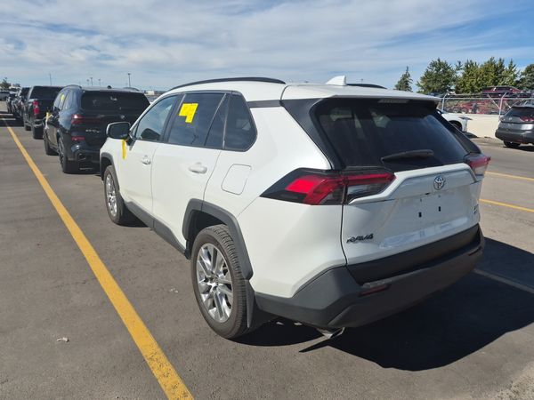 2023 Toyota RAV4 Awd Xle