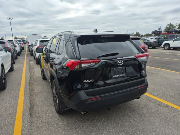 2025 Toyota RAV4 Awd Hybrid Xle