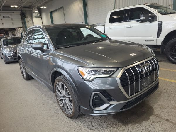 2022 Audi Q3 45 Tfsi Quattro Progressiv