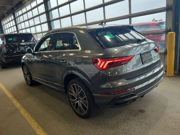 2022 Audi Q3 45 Tfsi Quattro Progressiv