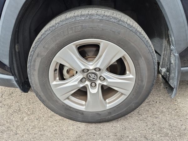 2021 Toyota RAV4 Awd Xle XLE HV