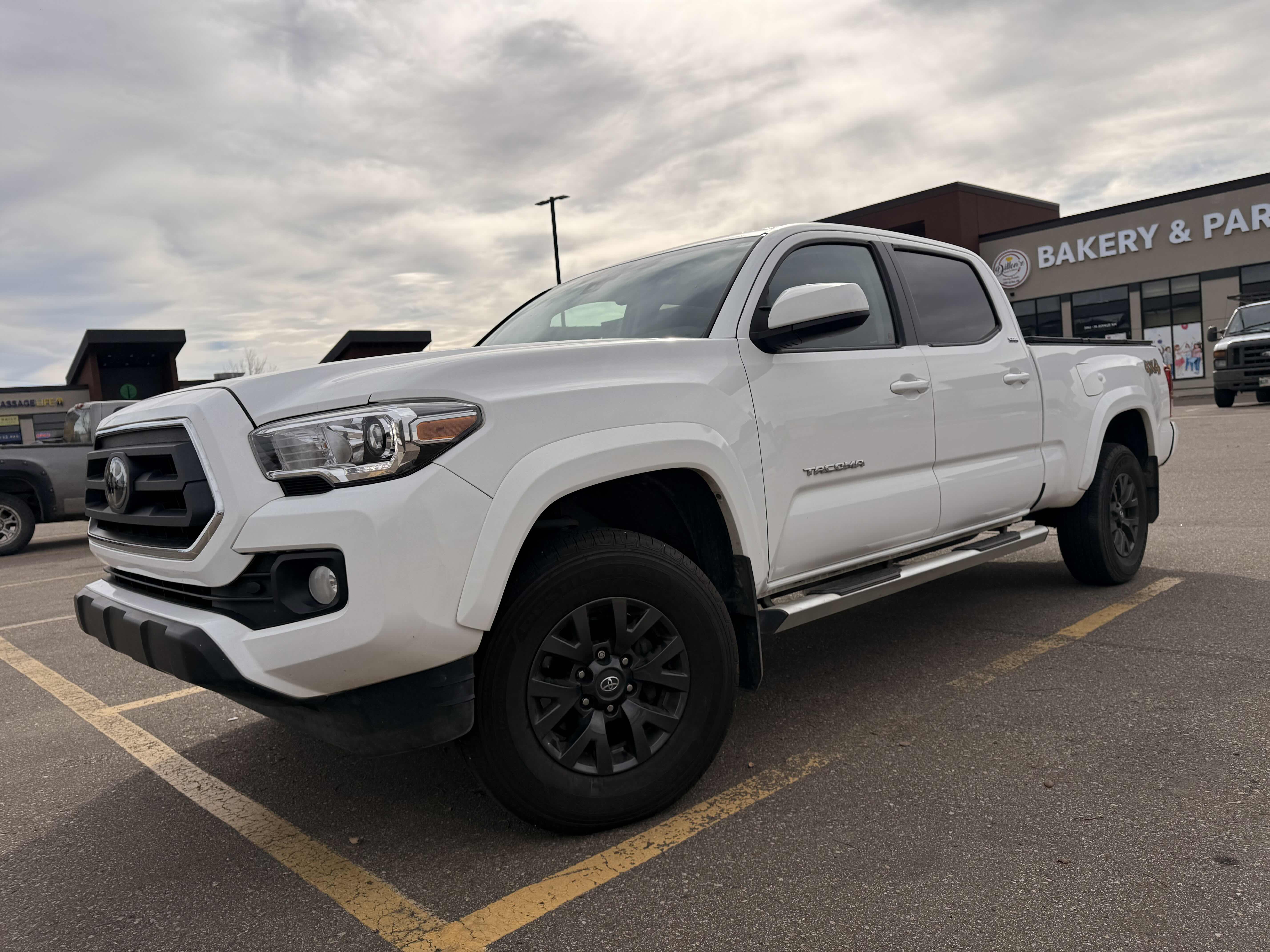 2023 Toyota Tacoma 4x4 Double Cab Auto SR5