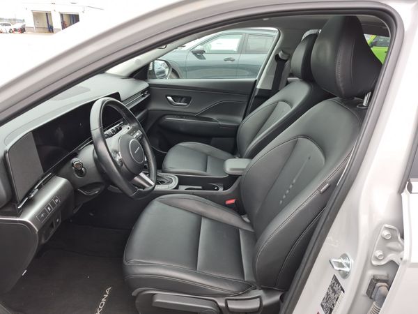 2025 Hyundai KONA PREFERRED SEL Convenience